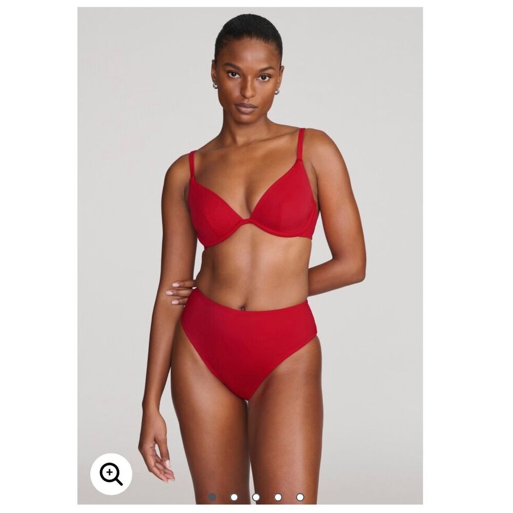 Cuup The Plunge Bikini Top Size 4